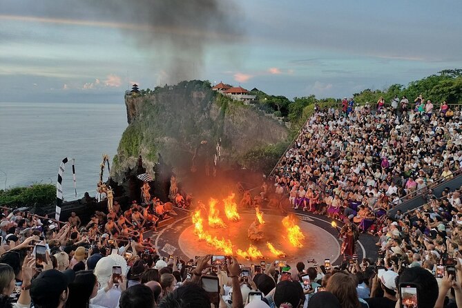 The open-air amphitheatre beside Uluwatu Temple during the fire dance